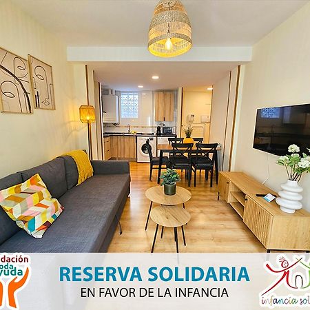 Apartamentos Escarrilla Suites 3000 Kültér fotó